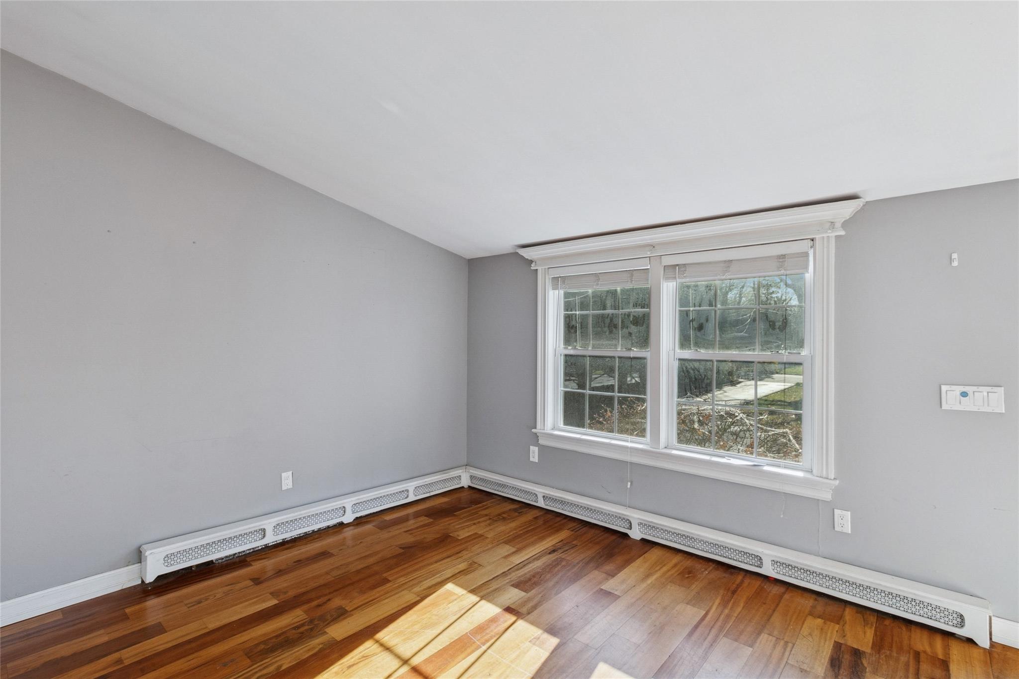 147 Calvert Avenue, Ronkonkoma, New York image 18