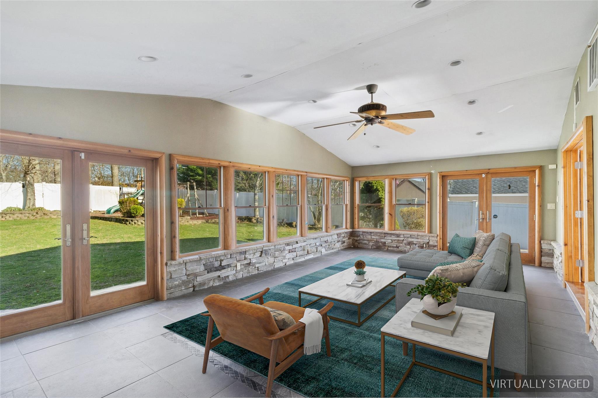 147 Calvert Avenue, Ronkonkoma, New York image 22