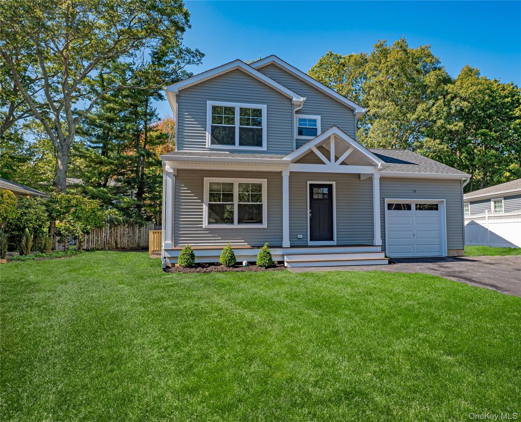 Photo of 4 Forest Avenue, Port Jefferson Station, NY 11776 (MLS # 963372)