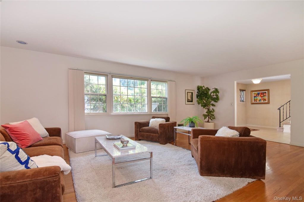 Photo of 15 Old Forge Lane, Tarrytown, NY 10591 (MLS # 905208)