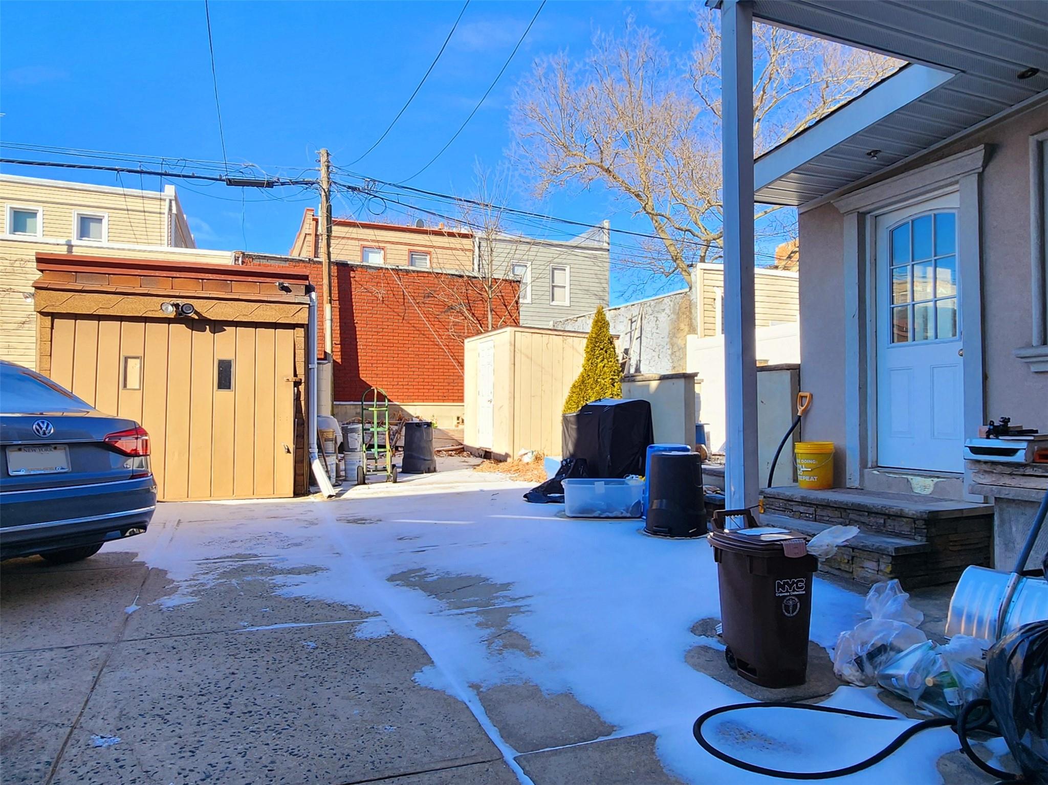 7804 85th Street, Glendale, New York image 3