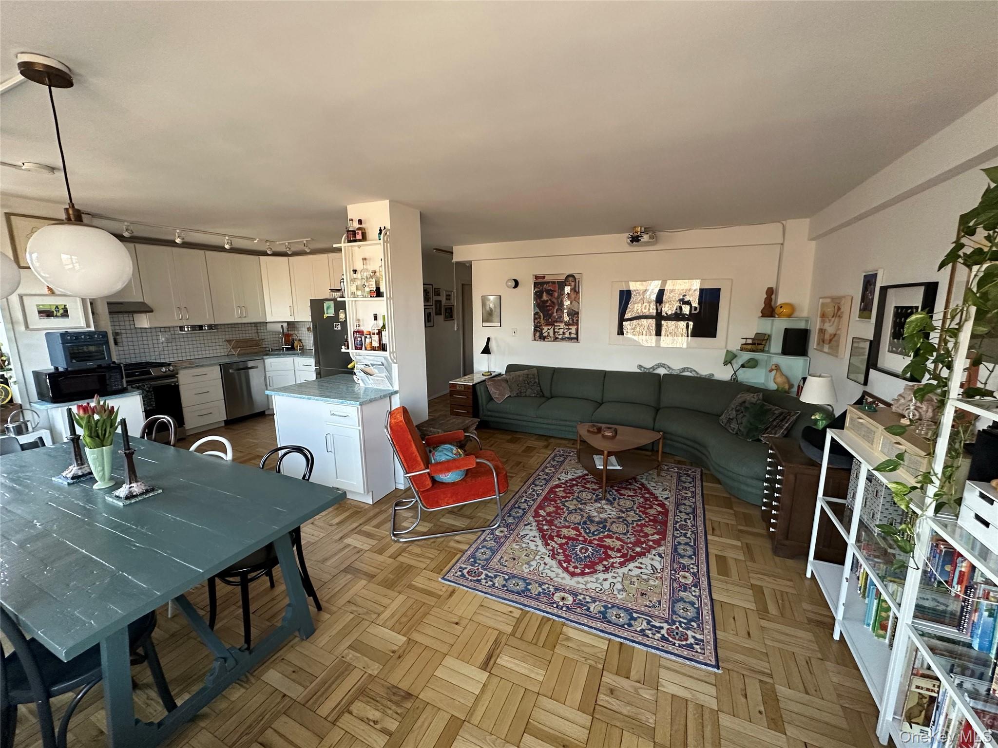 193 Clinton Avenue 5E