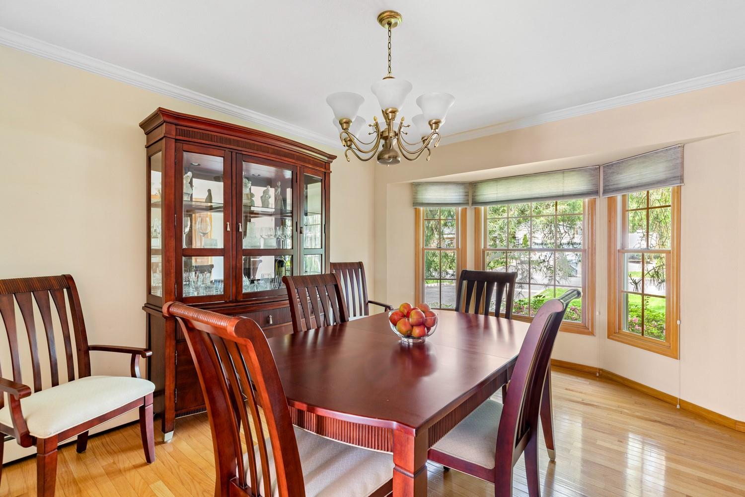 18 Stuyvesant Circle, East Setauket, New York image 9
