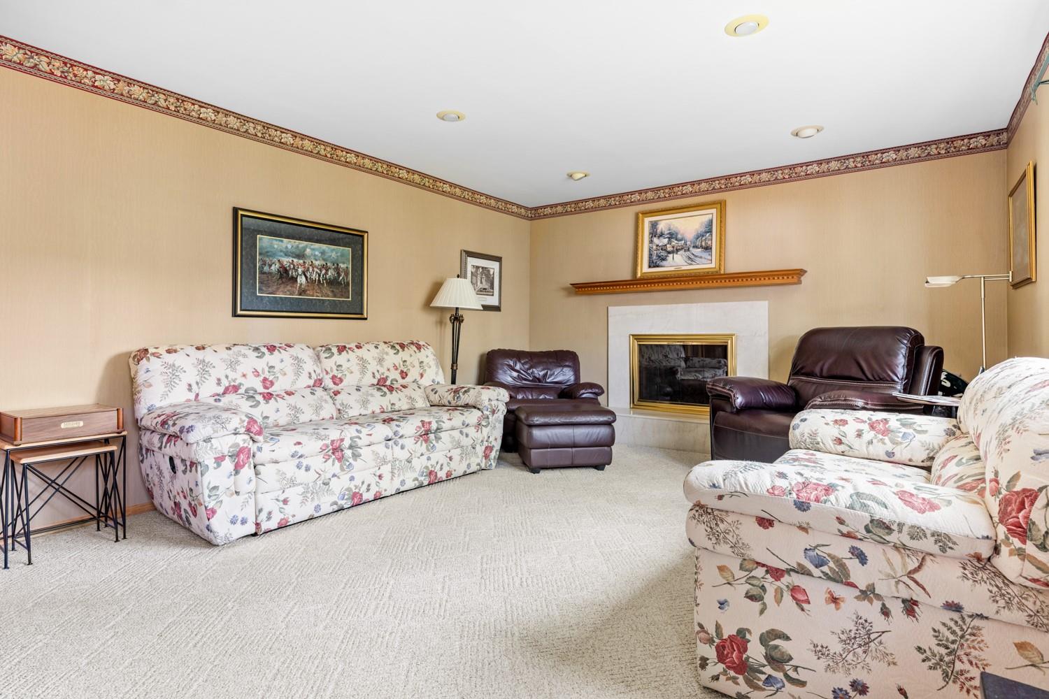 18 Stuyvesant Circle, East Setauket, New York image 14