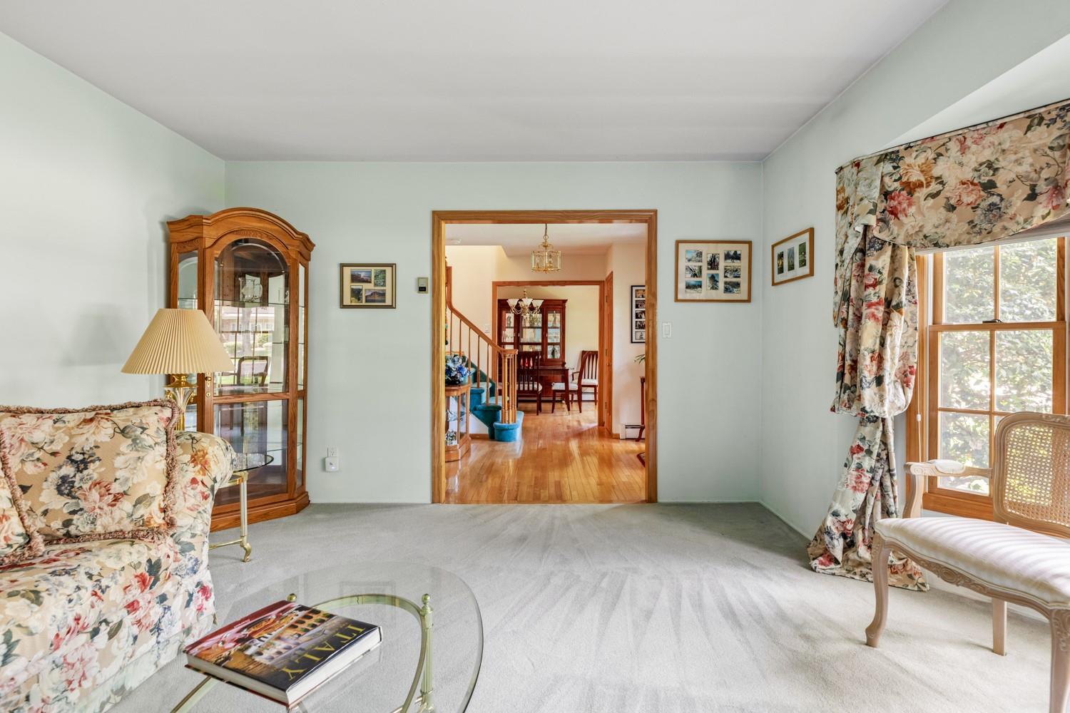 18 Stuyvesant Circle, East Setauket, New York image 7