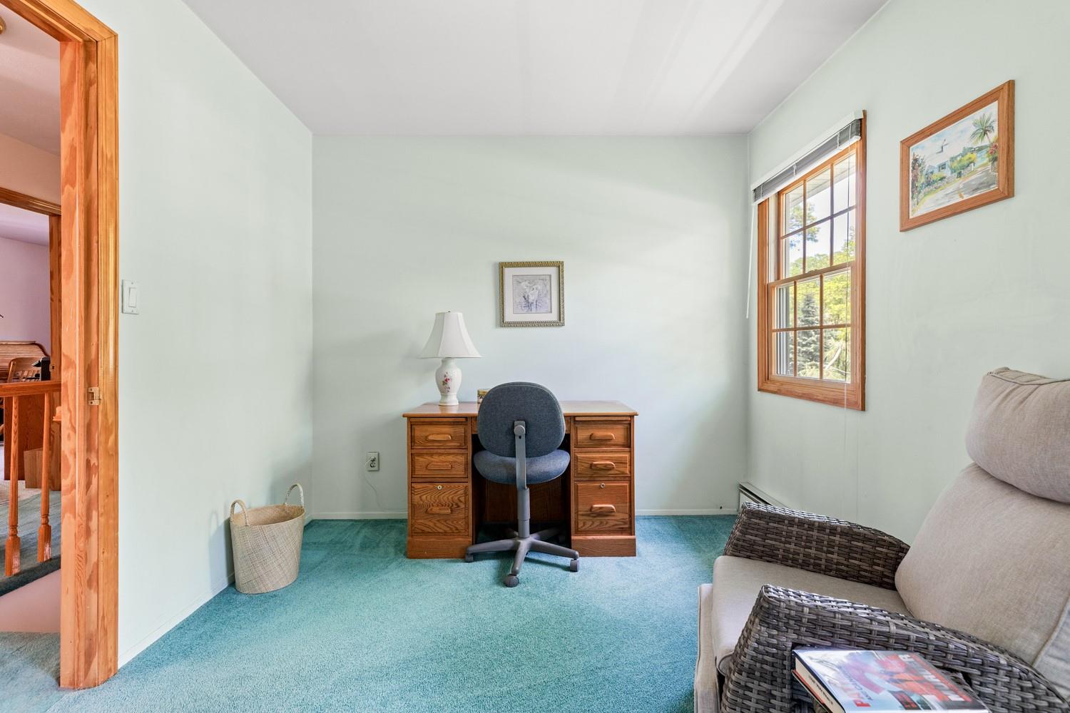 18 Stuyvesant Circle, East Setauket, New York image 16