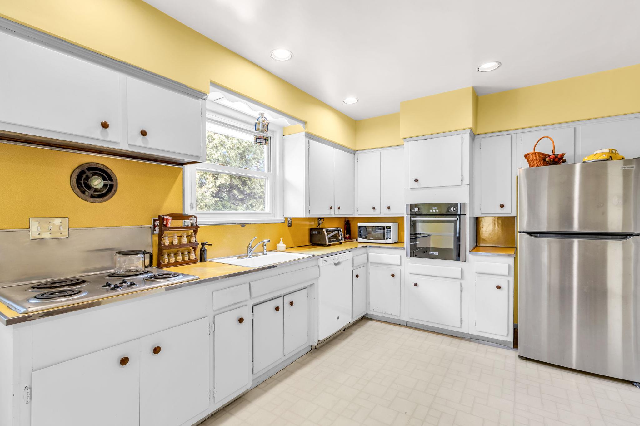 95 Wrexham Road, Bronxville, New York image 9