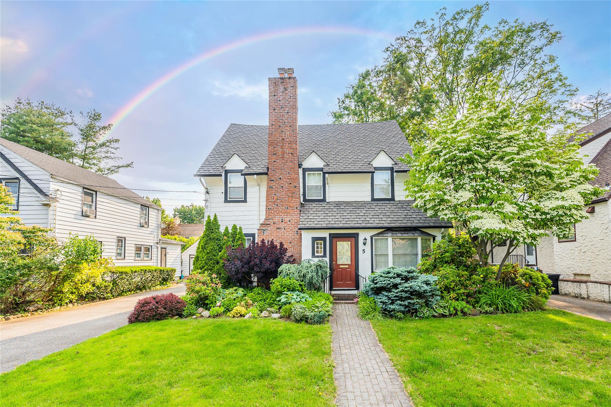 5 Cary Road, Great Neck, New York image 6