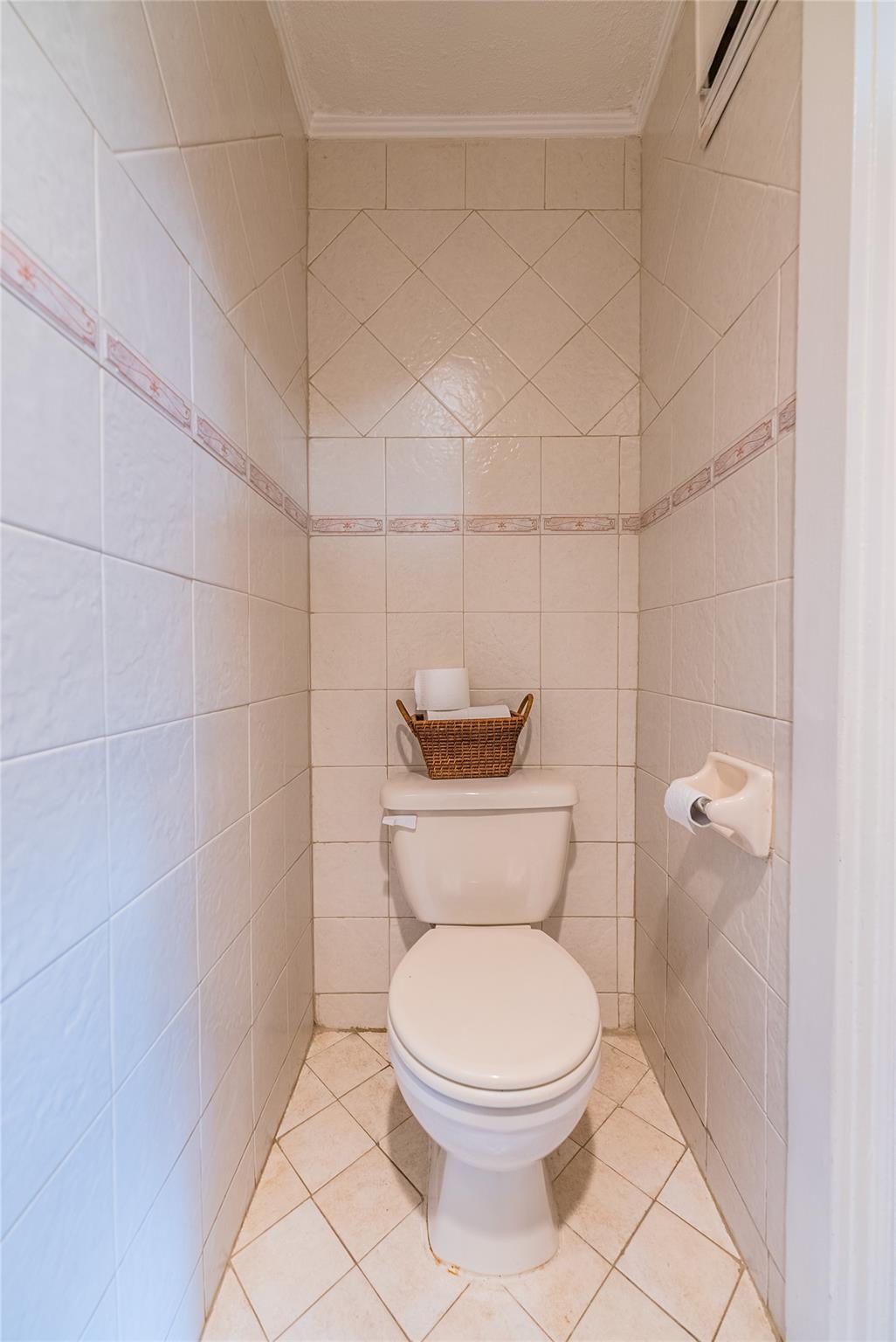 5 Cary Road, Great Neck, New York image 22