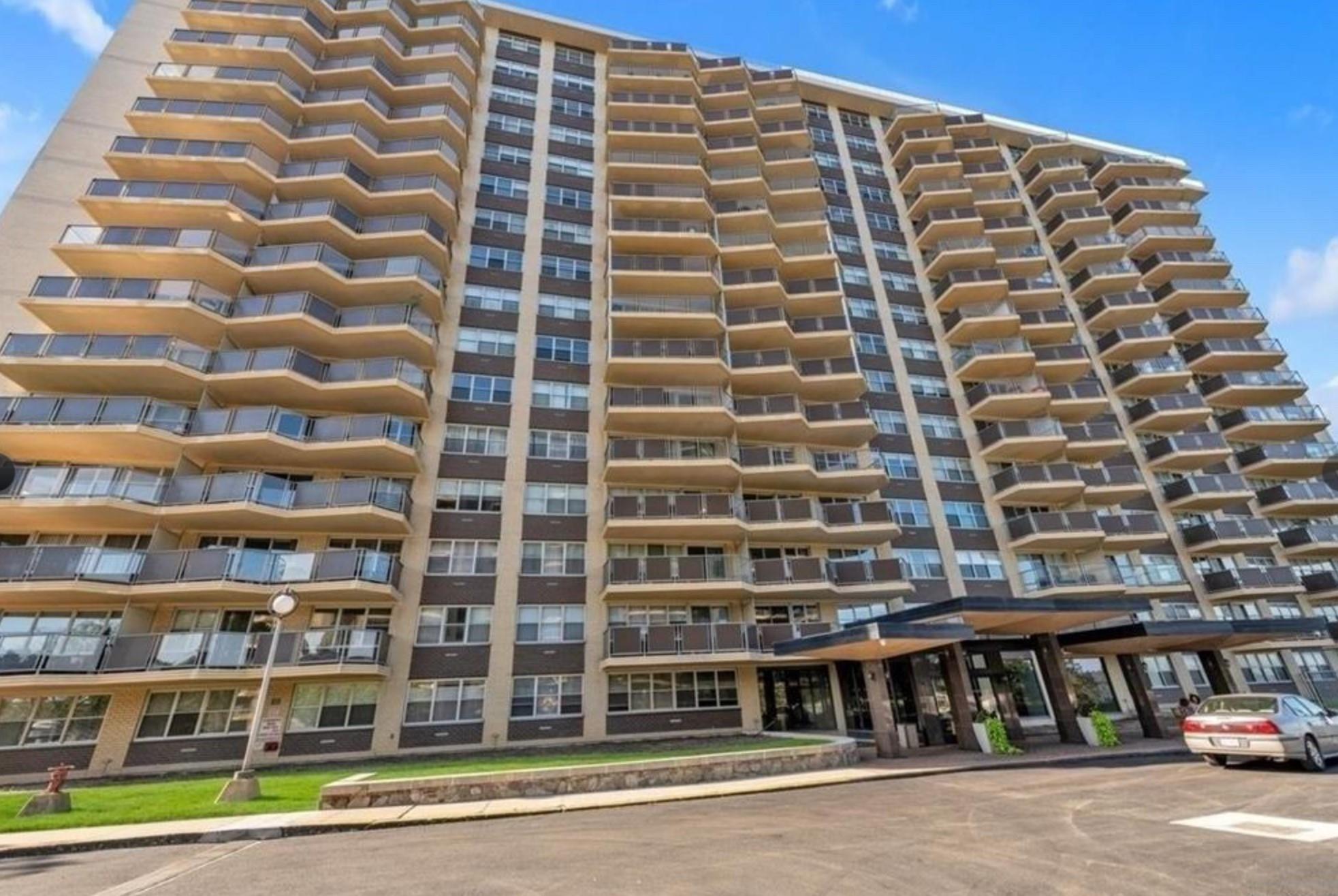 17-85 215 Street #6A, Bayside, New York image 1
