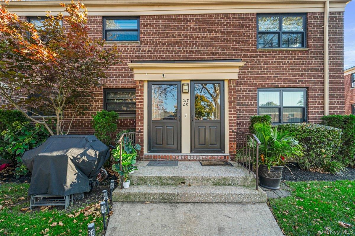 217-08 73 Avenue 383A2