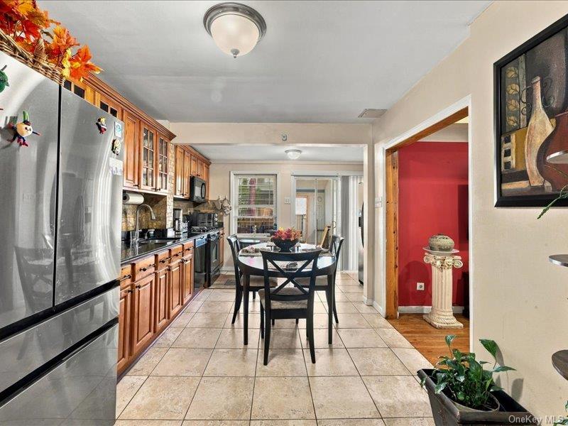 93-13 107th Street - Photo 4