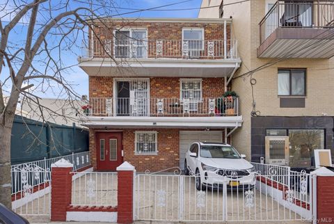 Multifamily For Sale - 4912 111th Street<br/> Queens County, Corona, NY 11368