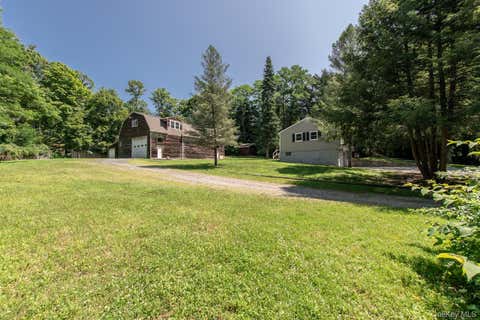 Photo for 676-678 Oak Summit Road