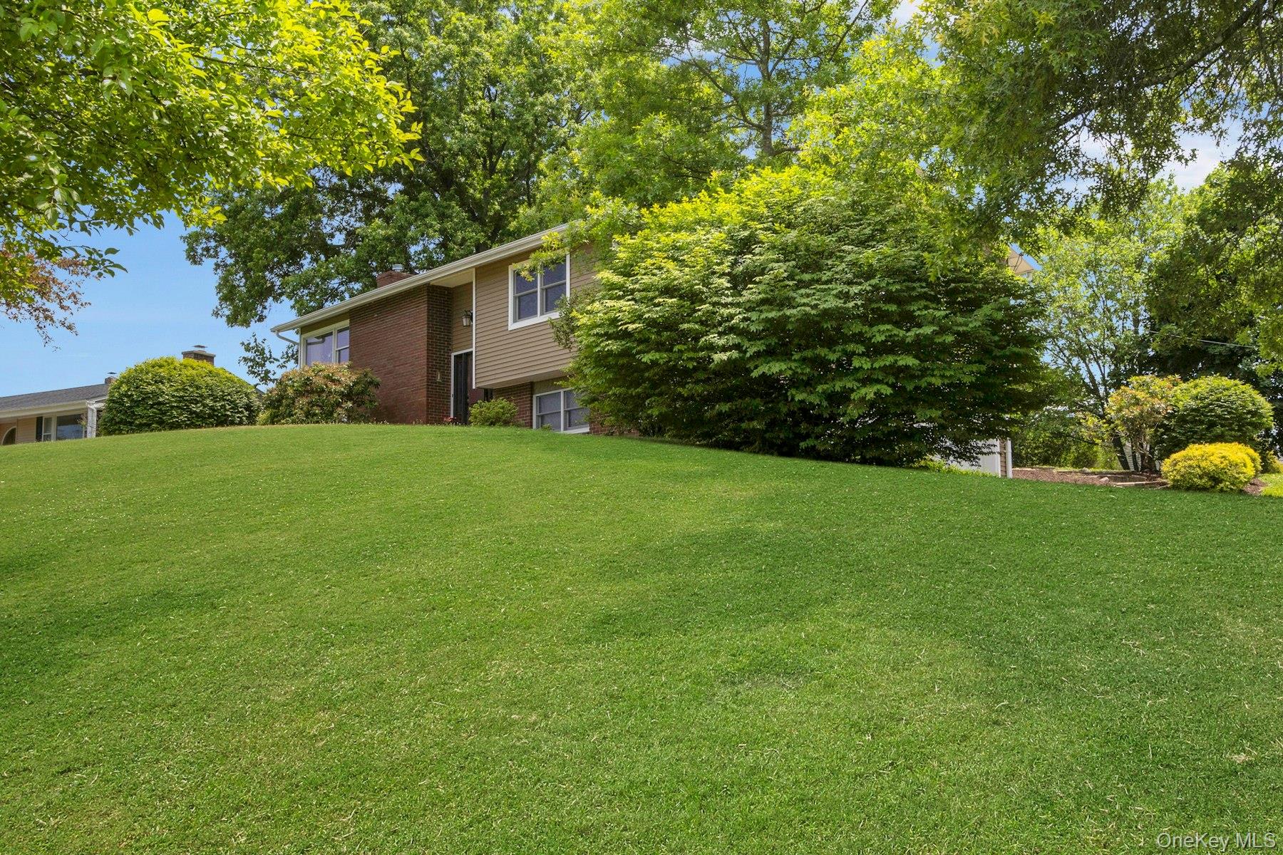 18 Hickory Drive