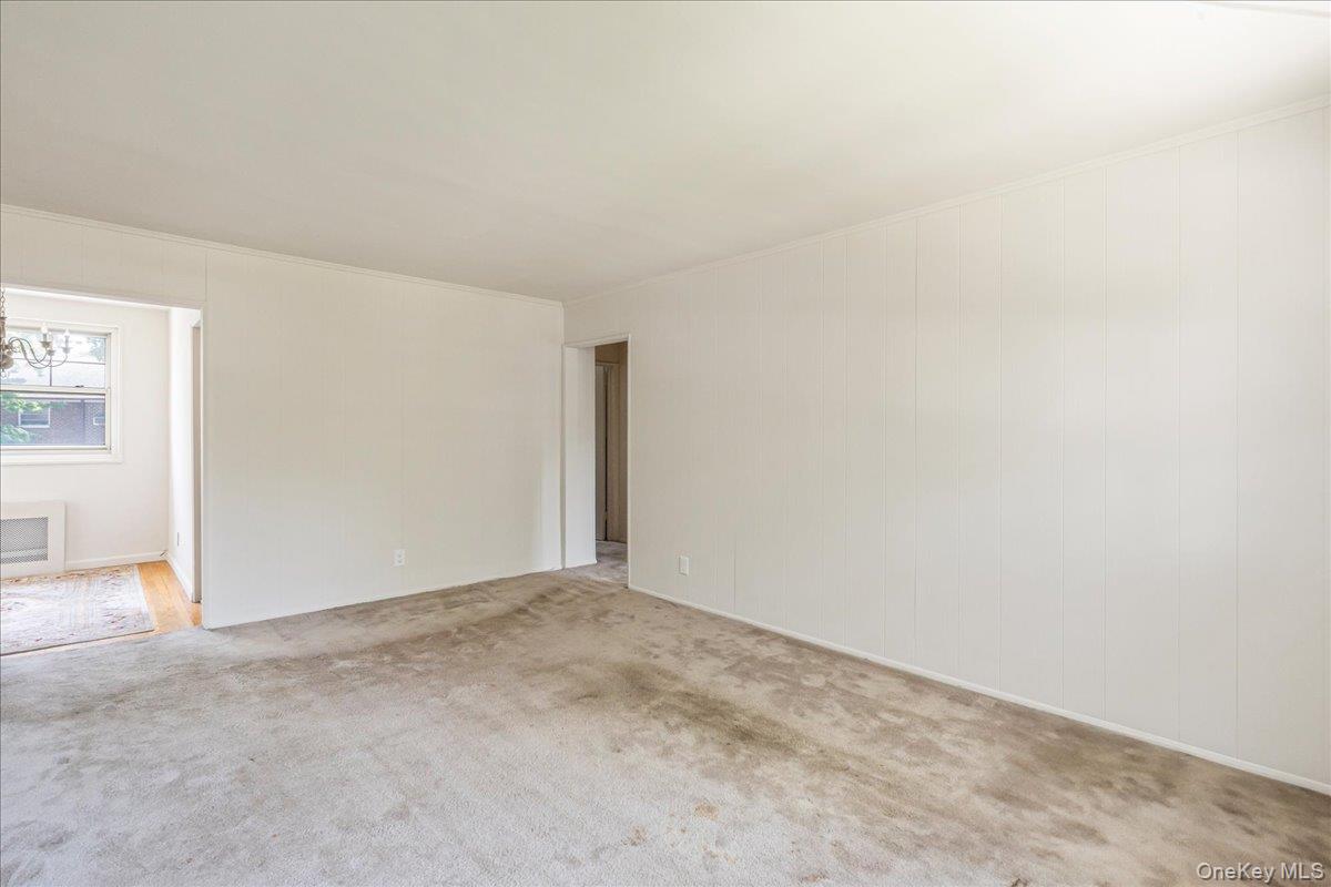 61-25 255th Street 980