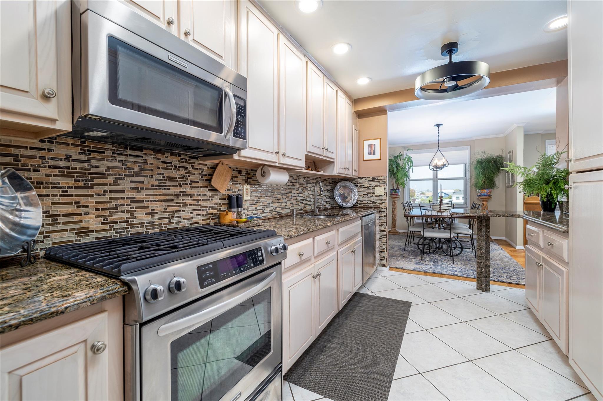 700 Shore Road #3M, Long Beach, New York image 9