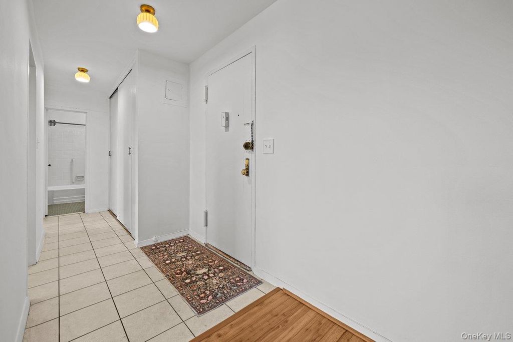 Photo of 3125 Tibbett Avenue #12C, Bronx, NY 10463 (MLS # 999621)