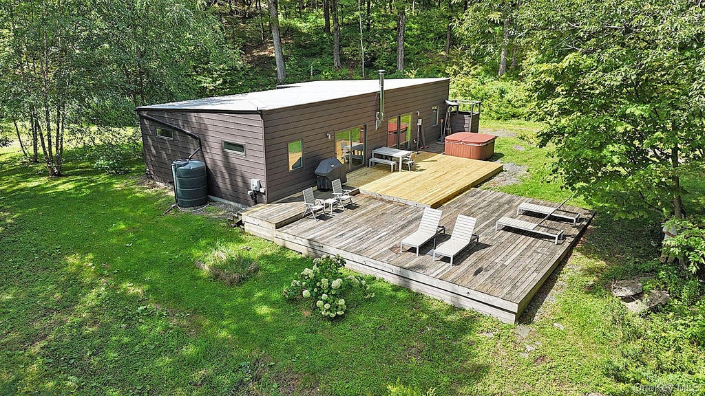 Photo of 4011 Klondike Road, Hancock, NY 13783 (MLS # 1042908)