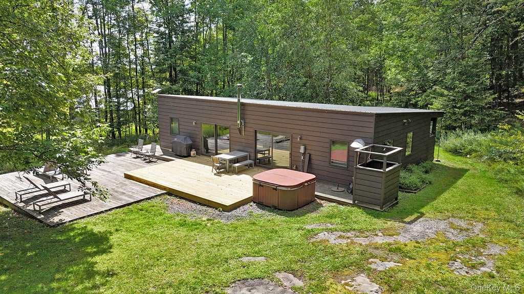 Photo of 4011 Klondike Road, Hancock, NY 13783 (MLS # 1042908)