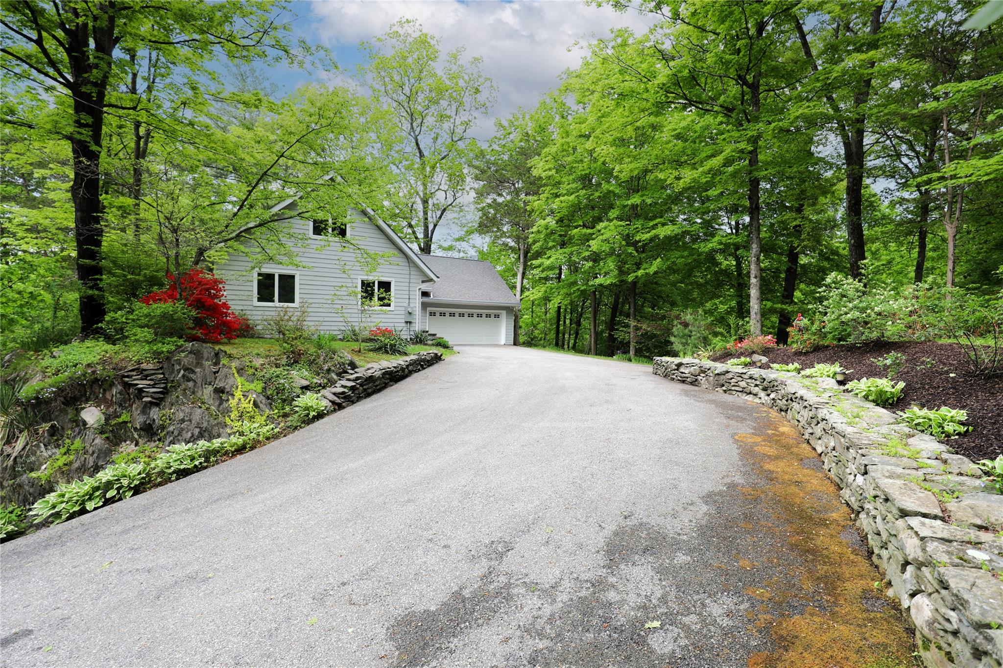 3 Carriage House Court