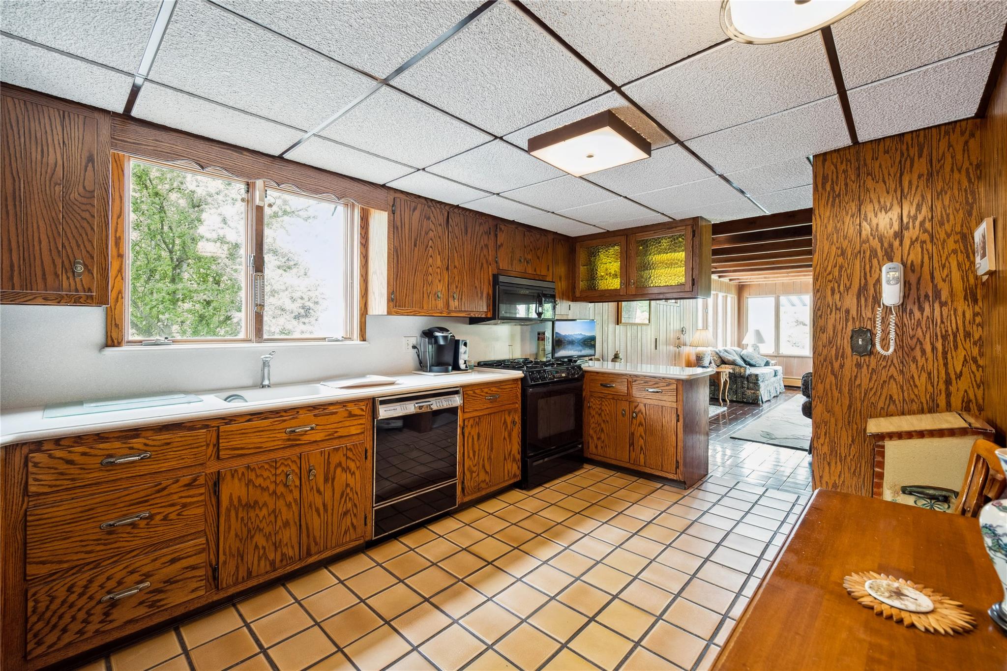 9 Lakeland Avenue, Patchogue, New York image 11