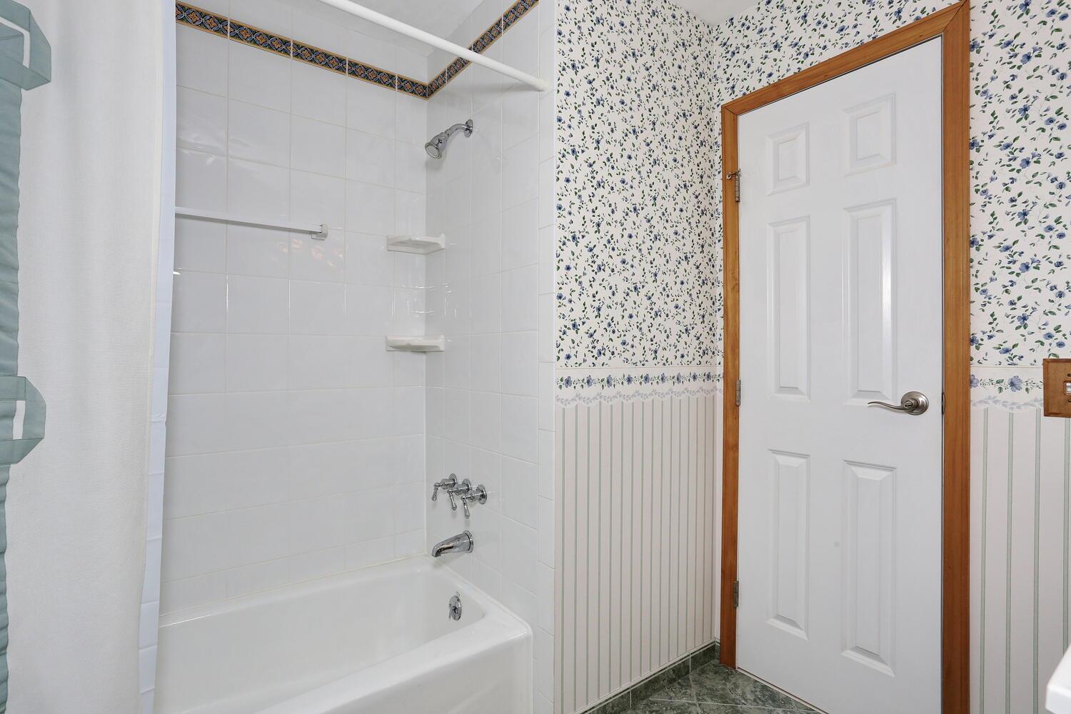 227 W Central Avenue, Pearl River, New York image 27