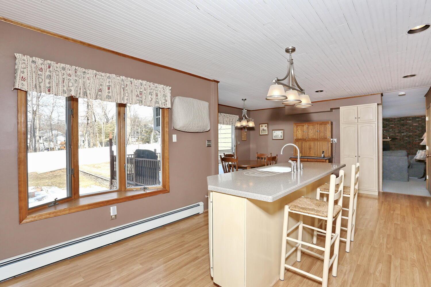 227 W Central Avenue, Pearl River, New York image 7
