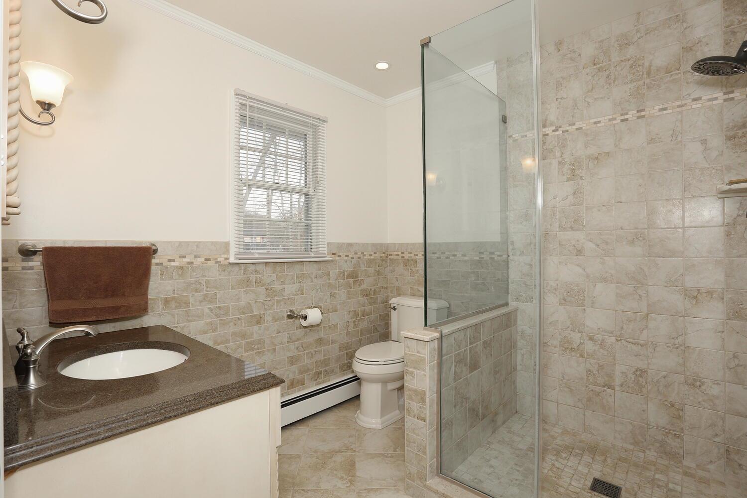 227 W Central Avenue, Pearl River, New York image 20