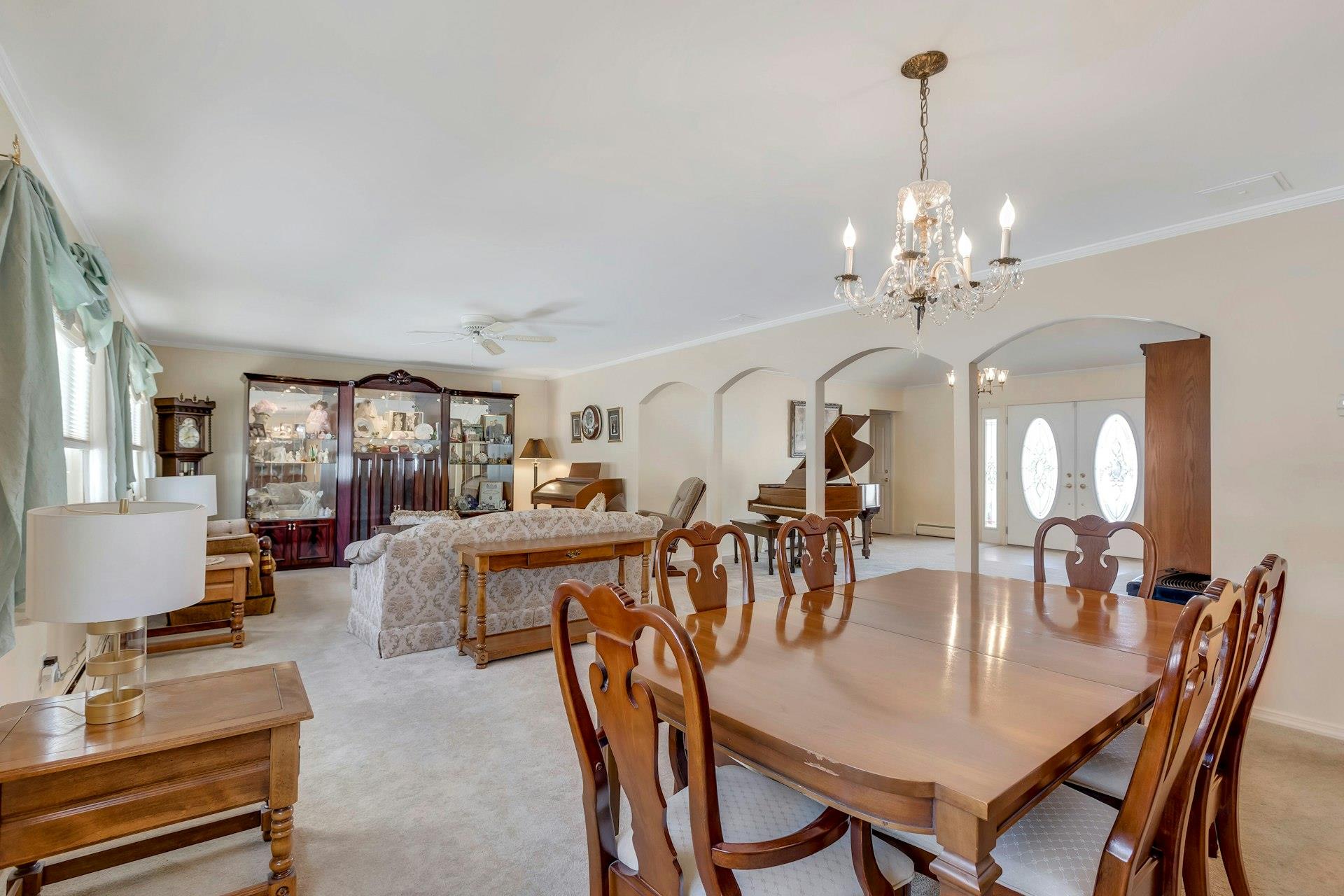 176 Continental Avenue, East Northport, New York image 9