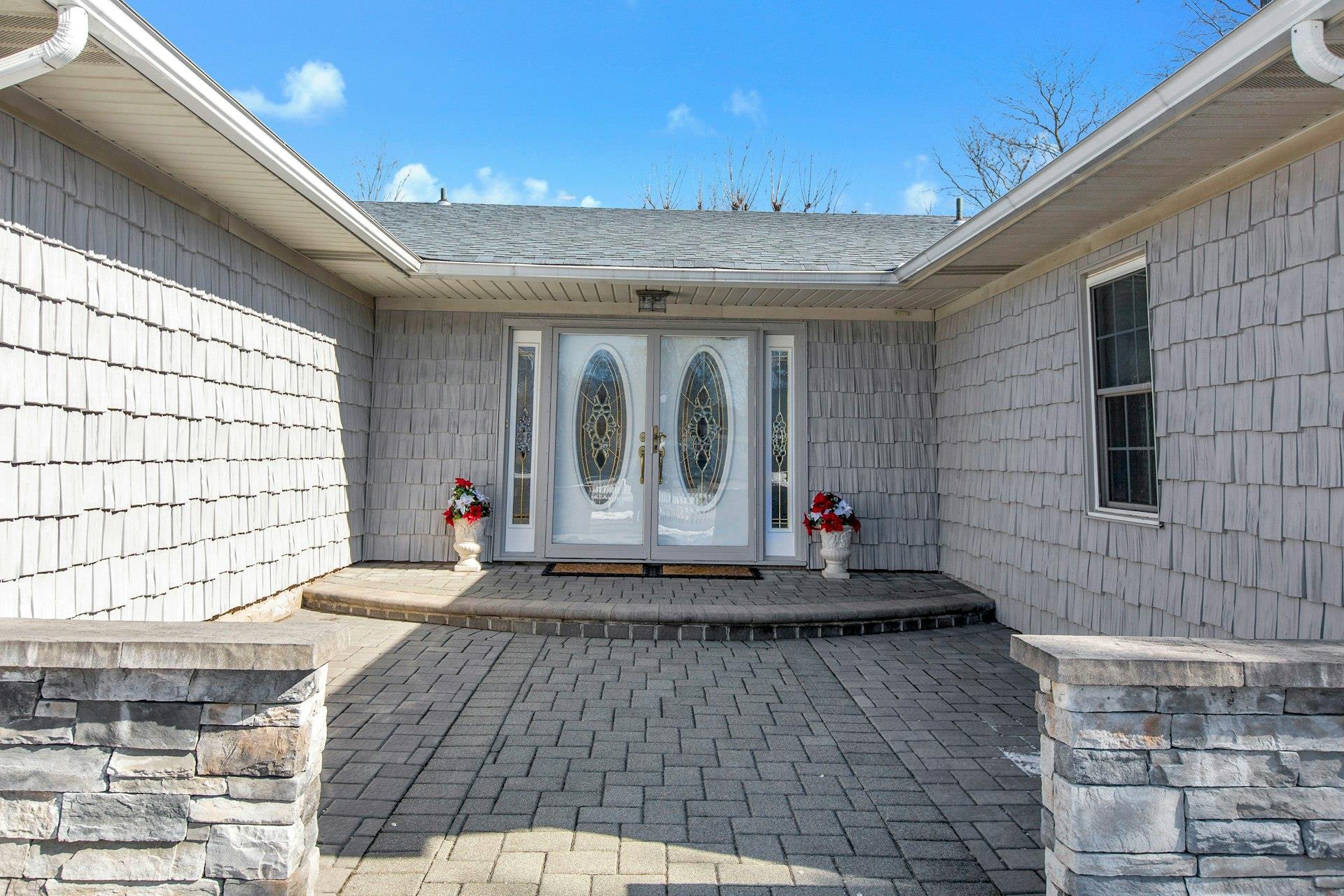 176 Continental Avenue, East Northport, New York image 4