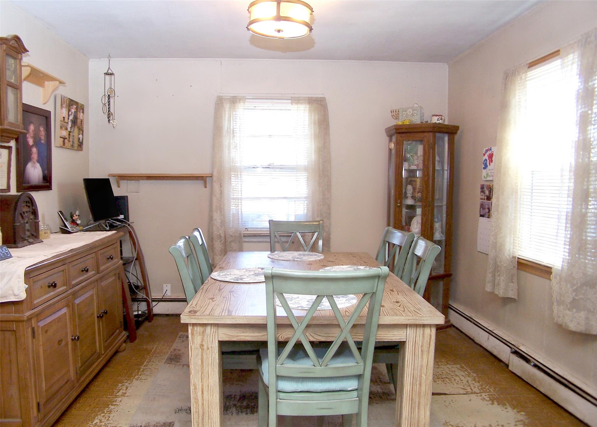 1264 Broadway Avenue, Holbrook, New York image 4