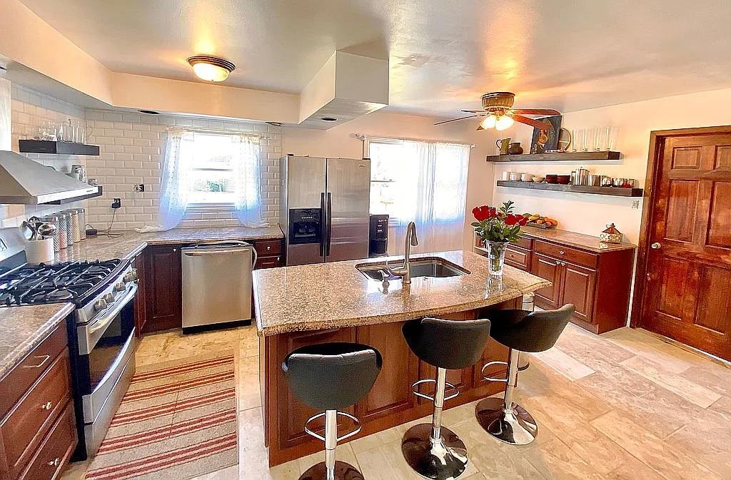 528 Lockwood Drive, Brookhaven, New York image 1