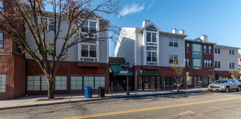 Condo For Sale - 50 N Broadway #17<br/> Nyack, NY 10960