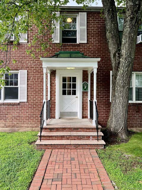 Homes For Sale - 101 Carpenter Avenue #B5<br/> Westchester County, Mount Kisco, NY 10549