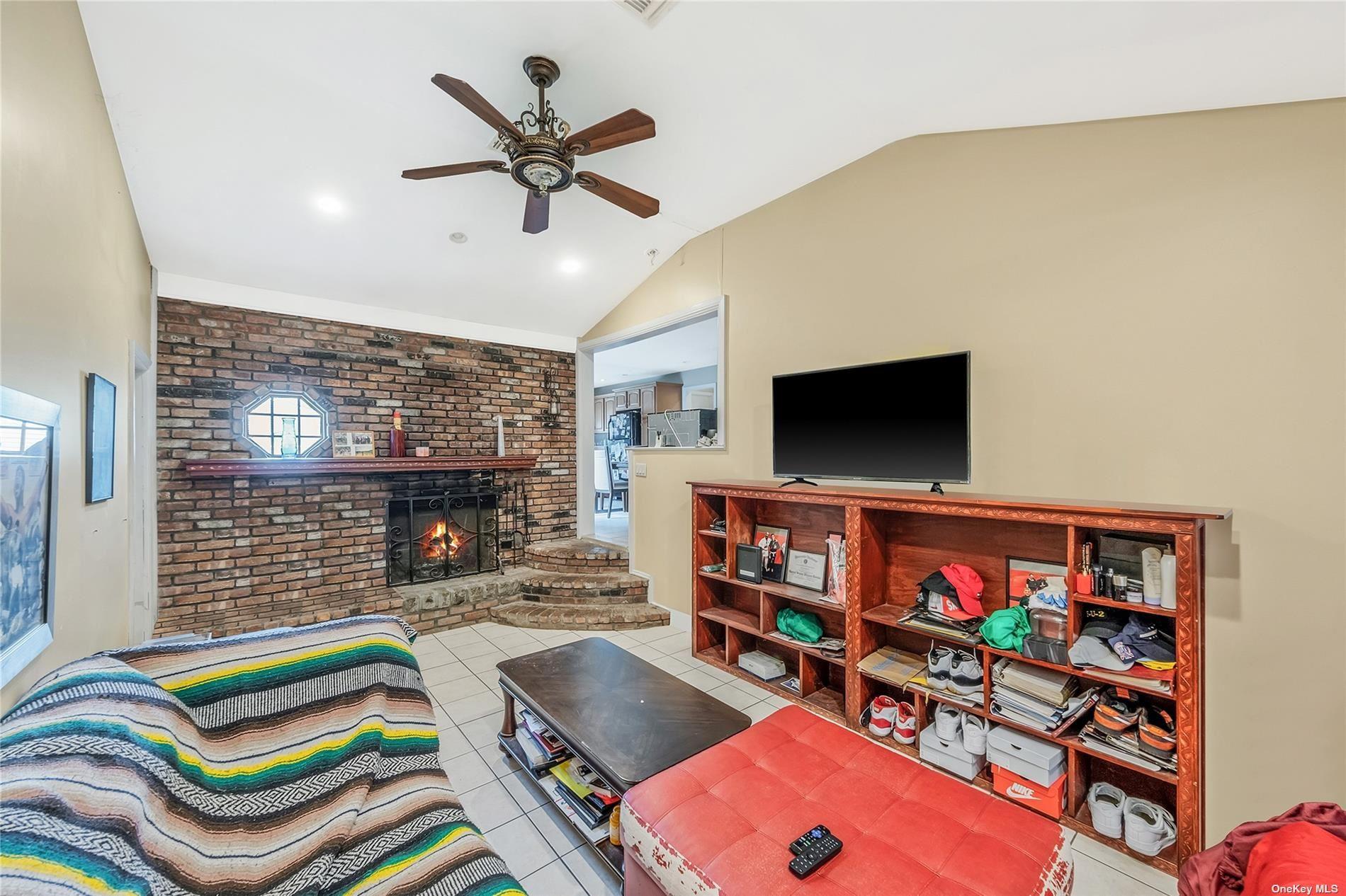 263 N Park Drive
