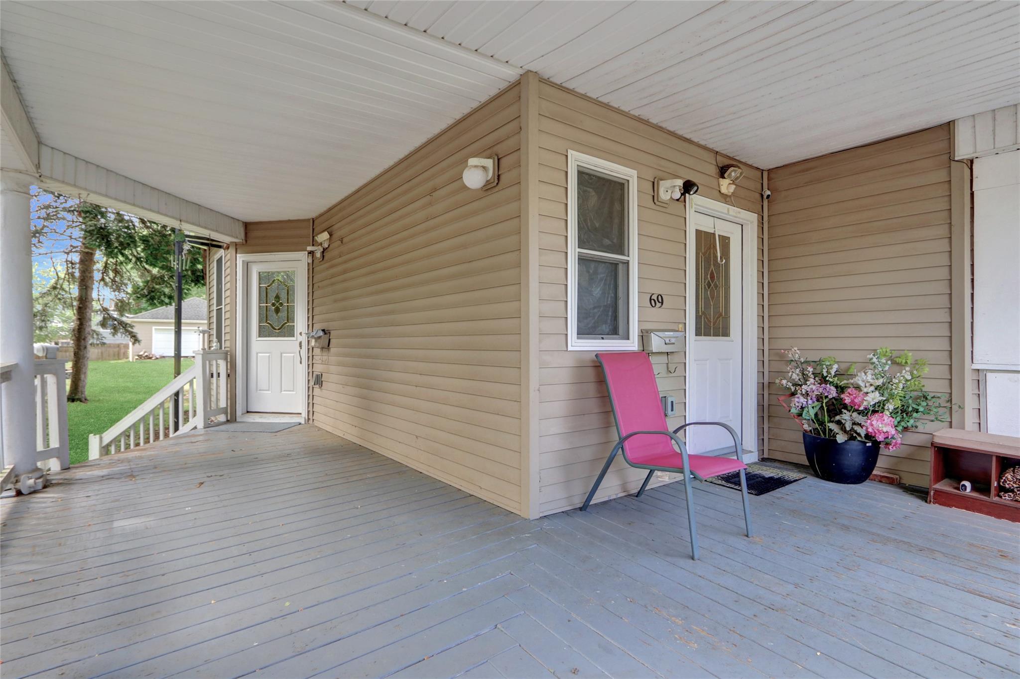69 Landing Rd