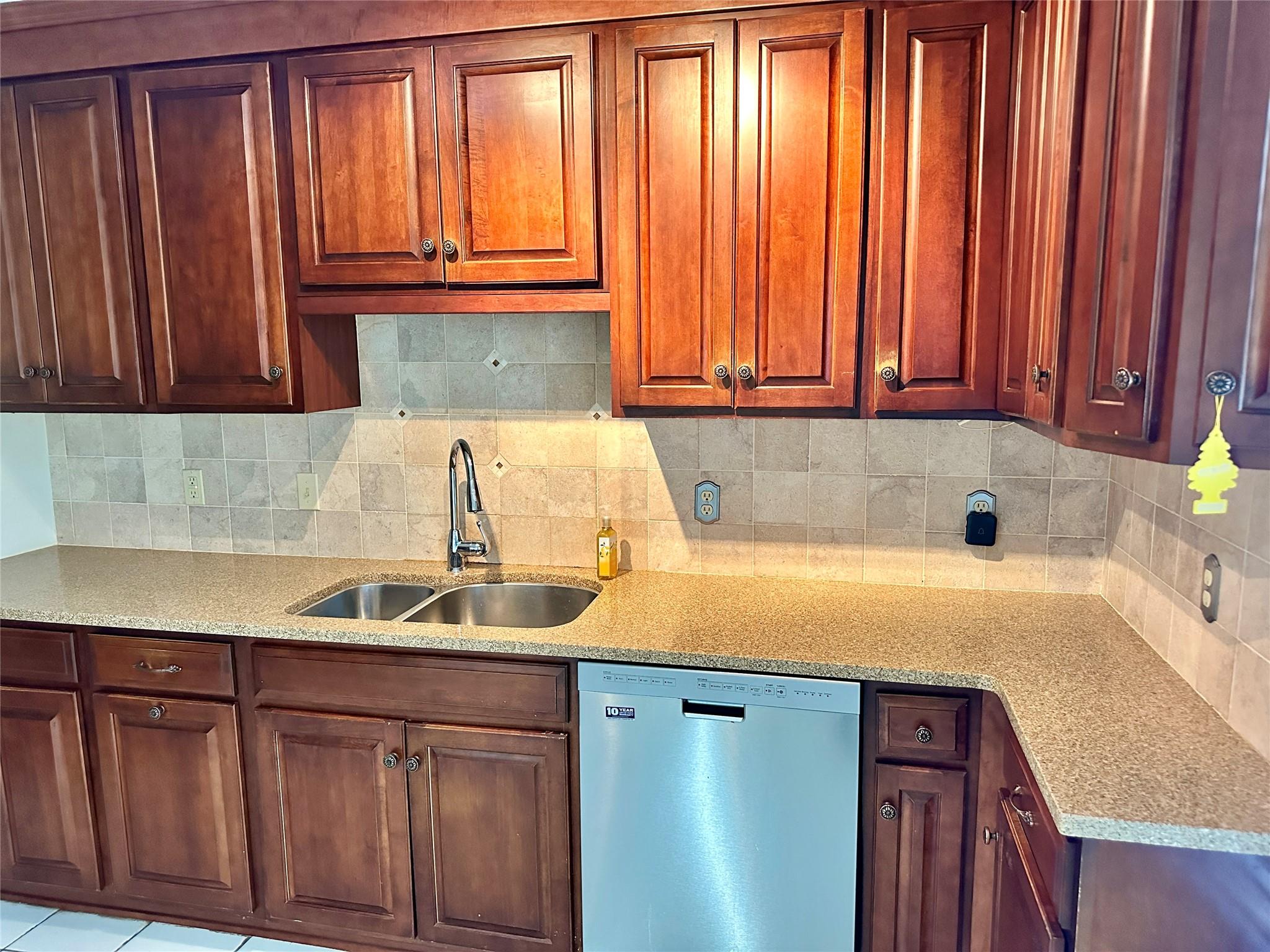 1 Olde Wagon Road, Warwick, New York image 11