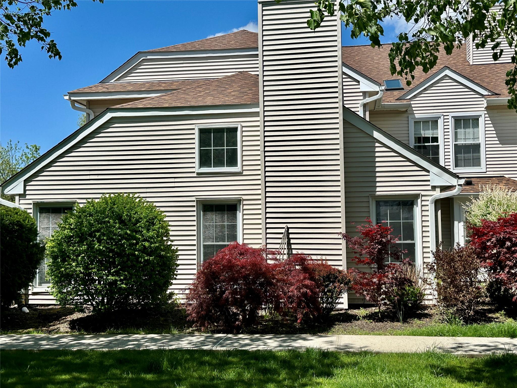 1 Olde Wagon Road, Warwick, New York image 2