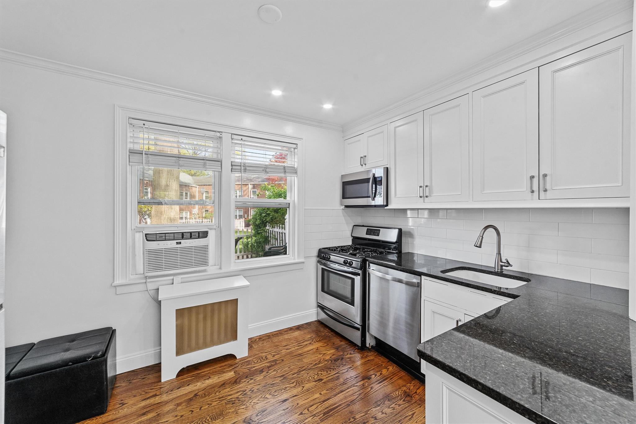 61 Hilltop Acres #61, Yonkers, New York image 12
