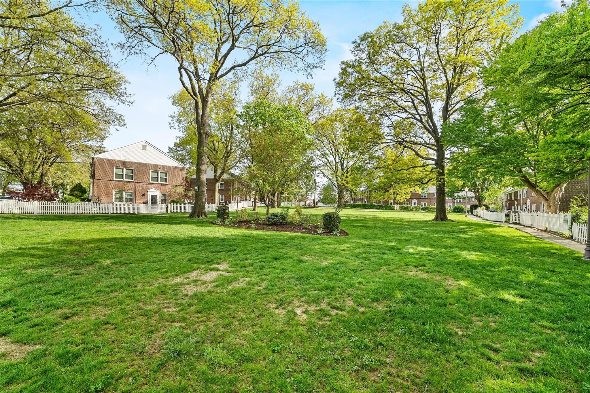 61 Hilltop Acres #61, Yonkers, New York image 20