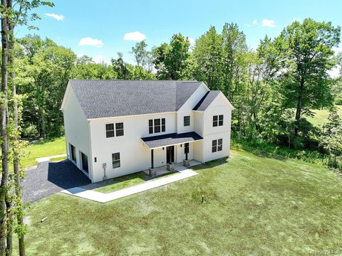 334 N Ohioville Rd New Paltz NY 12561