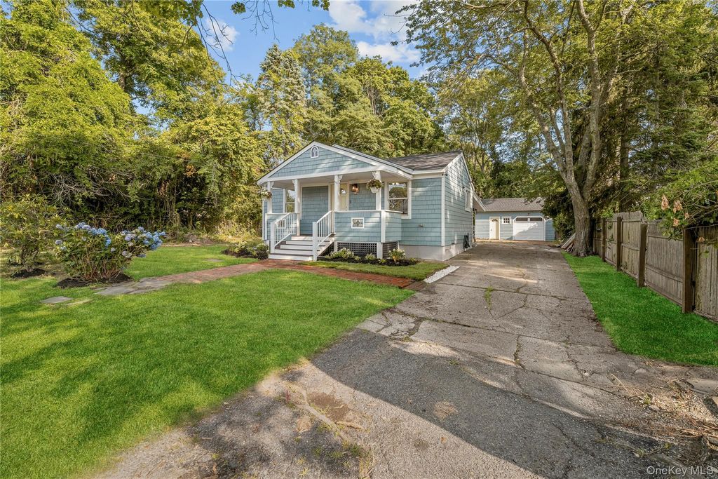 Photo of 46 Barclay Road, Mastic Beach, NY 11951 (MLS # 1027921)