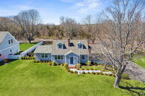 Homes For Rent - 580 Gin Lane<br/> Southold, NY 11971