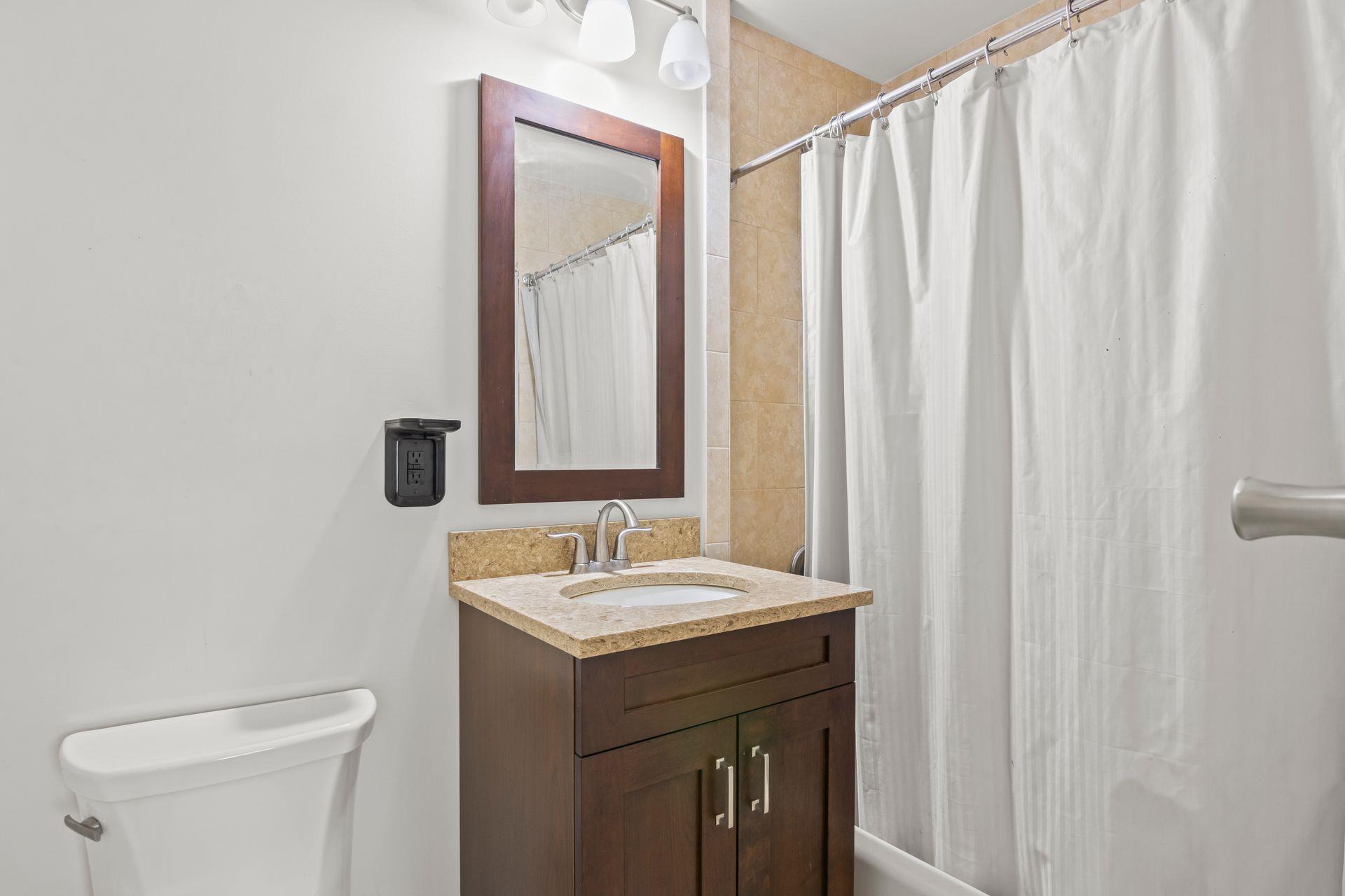 460 Old Town Road #25M, Port Jefferson Station, New York image 9