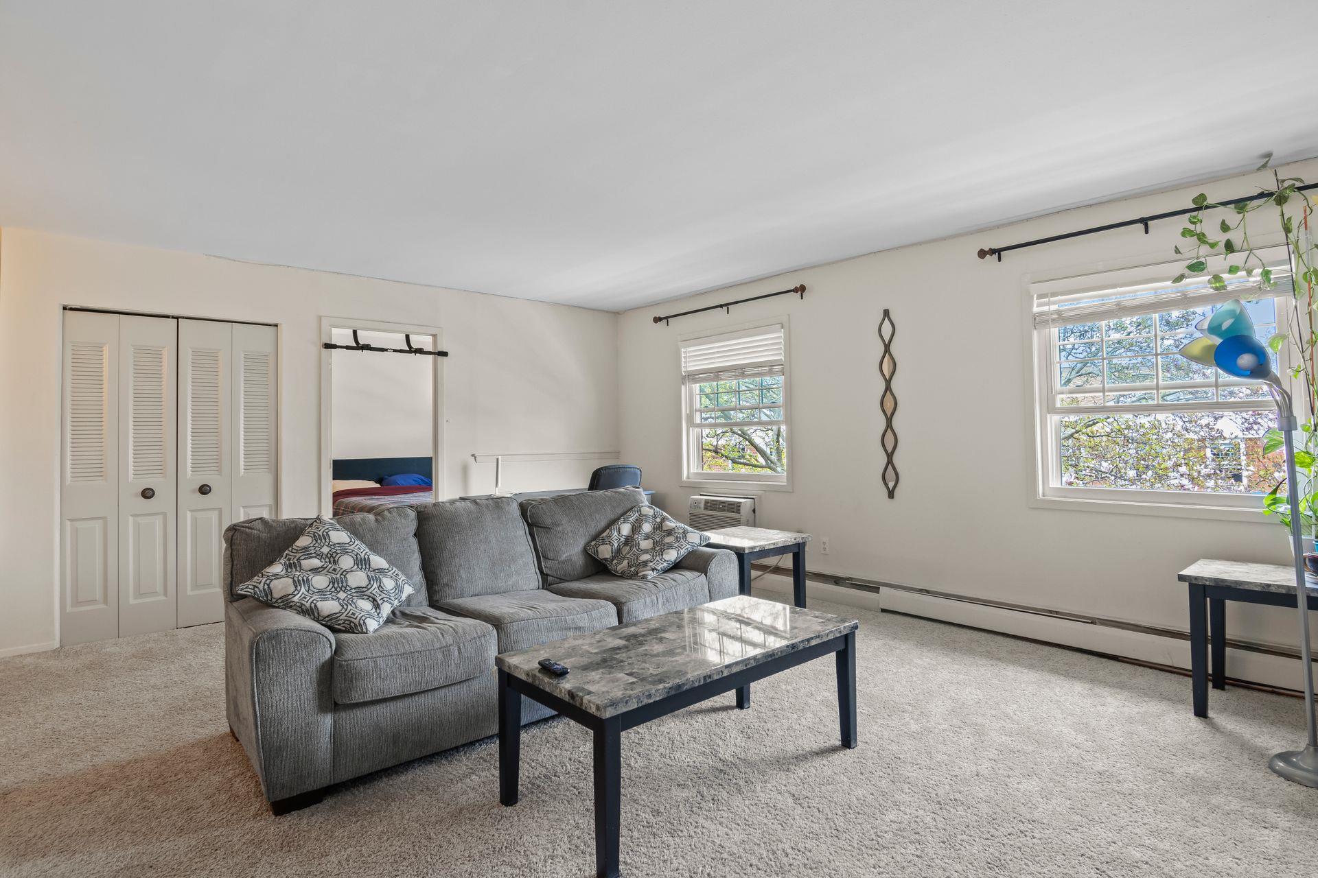 460 Old Town Road 25M