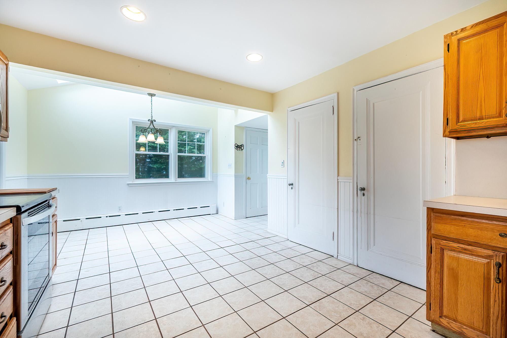 545 Ridgeway, White Plains, New York image 12