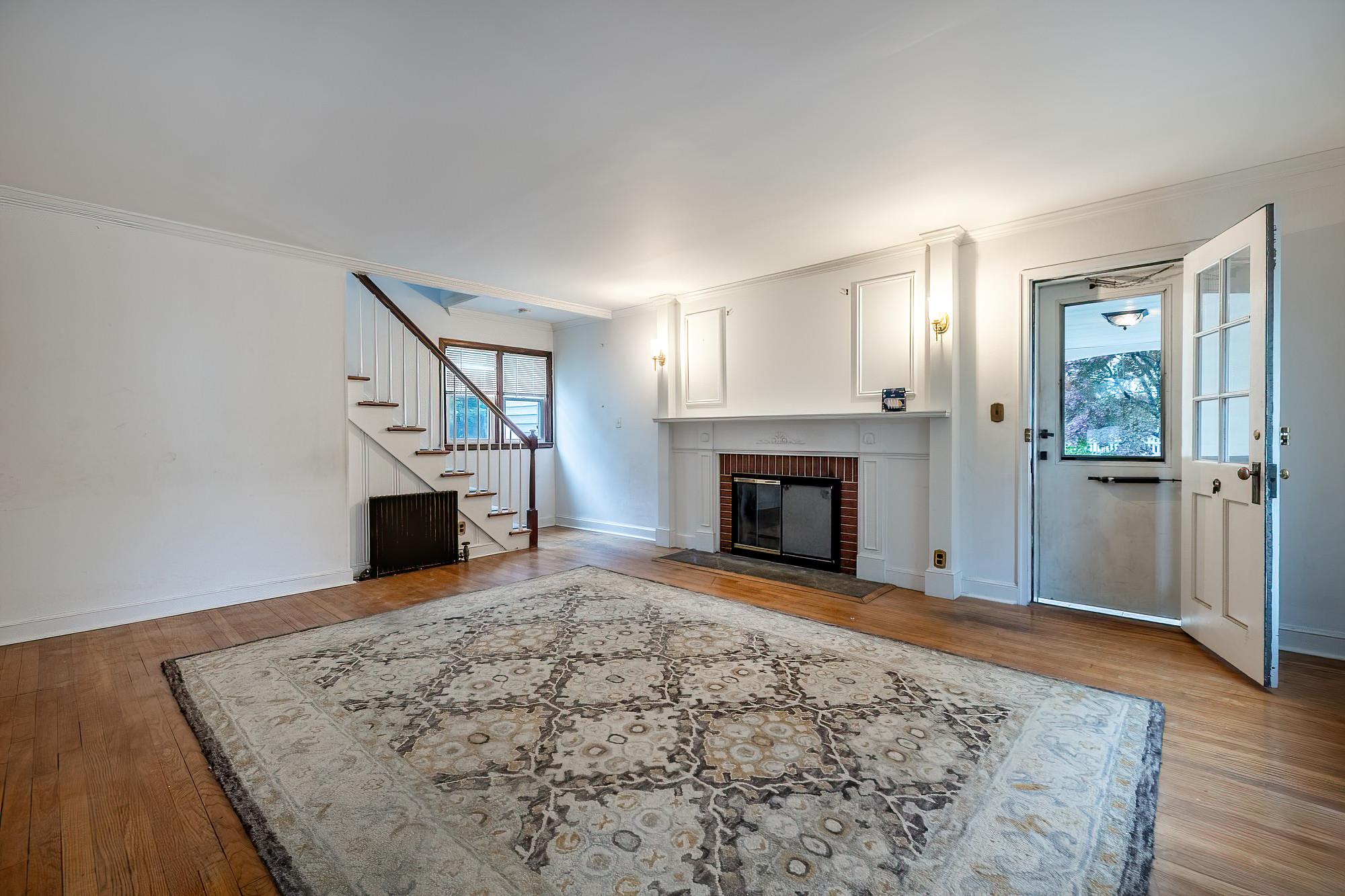 545 Ridgeway, White Plains, New York image 4