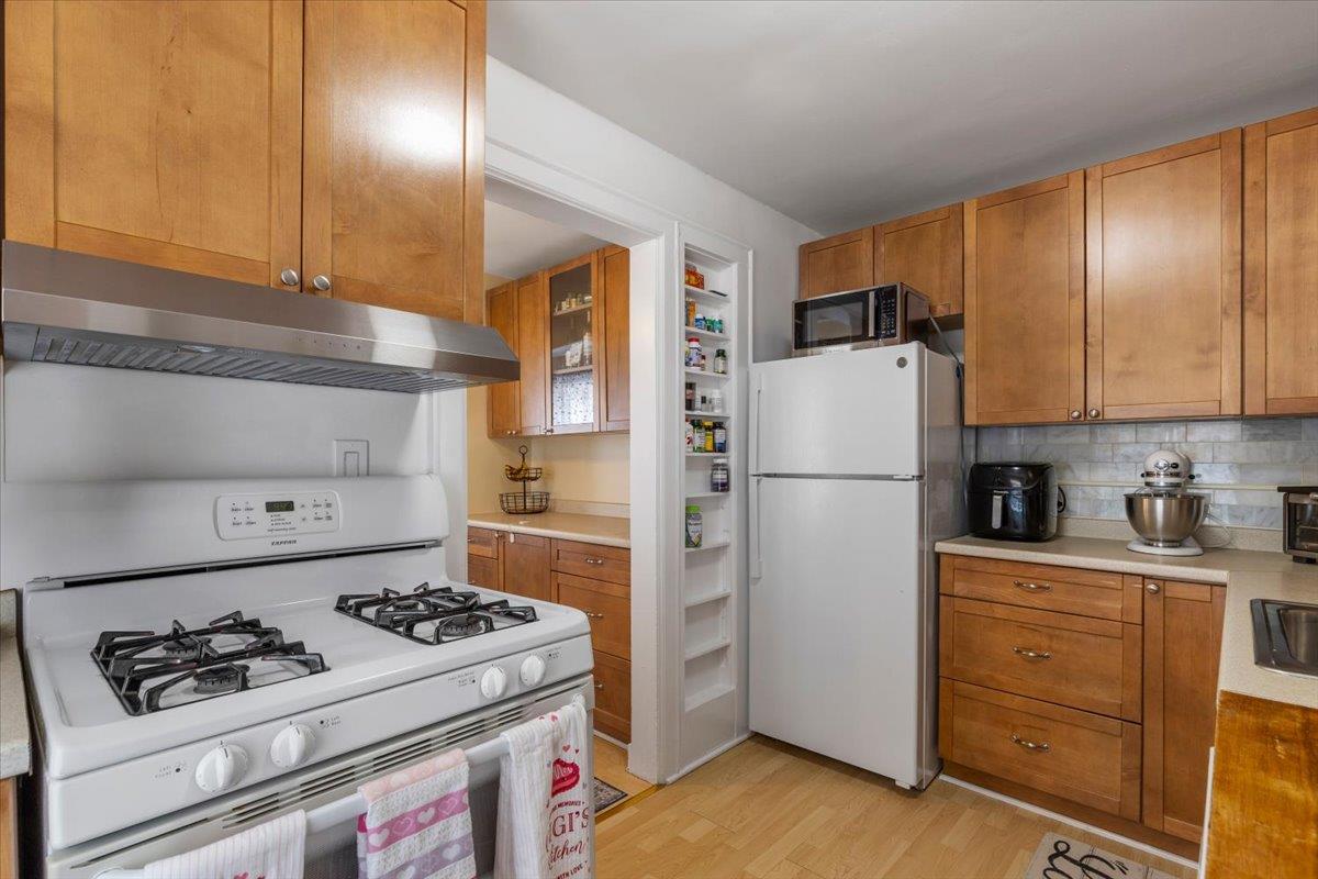 512 Mamaroneck Avenue #D, White Plains, New York image 11