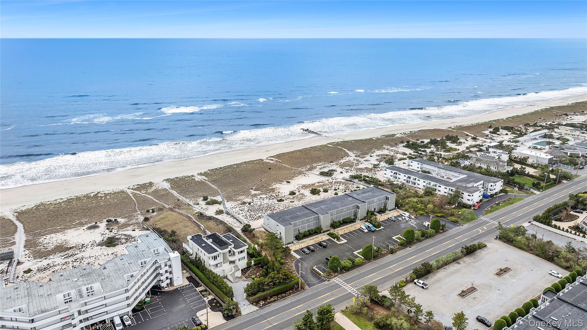 279 Dune Road 2
